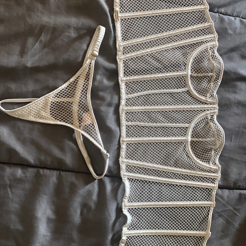 Meshki lingerie